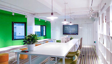 休閑區(qū)秒變創(chuàng)意研究所